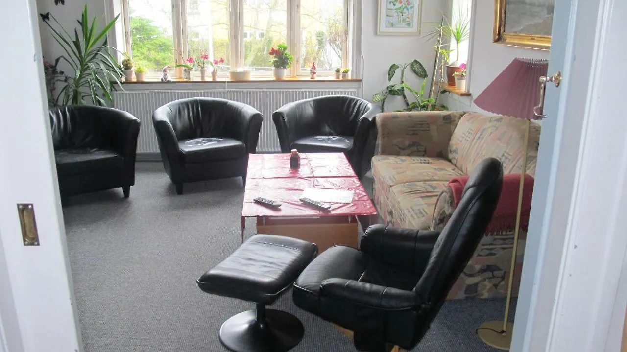 Guesthouse Sharon Århus 3*,  Danmark